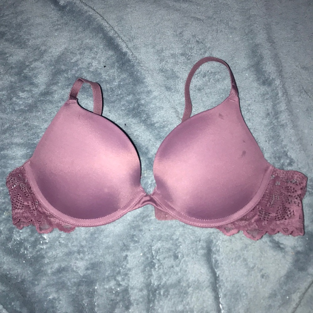 La senza lightly lined size 34B bra